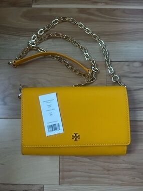 Tory Burch Emerson Chain Wallet Crossbody Leather Cassia